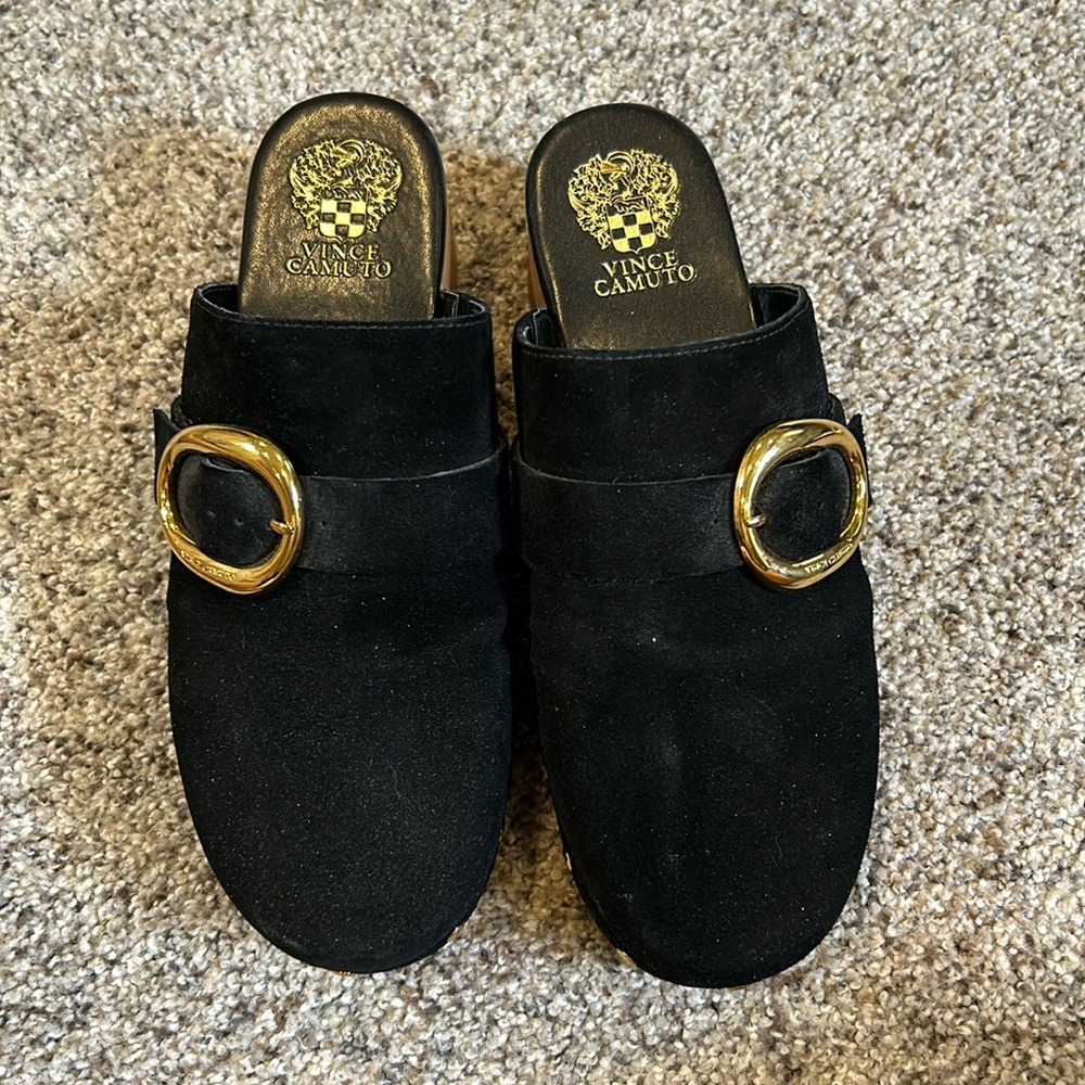 Vince Camuto Black Suede grommet  Clog 10